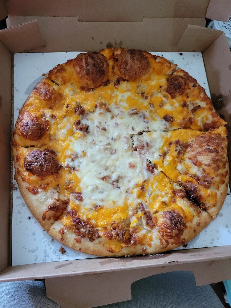Chicken Bacon Ranch Pizza Made to Look Like Candy Corn